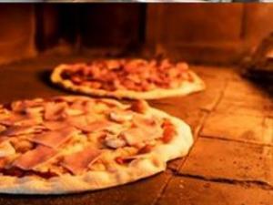 Pizzas feu de bois